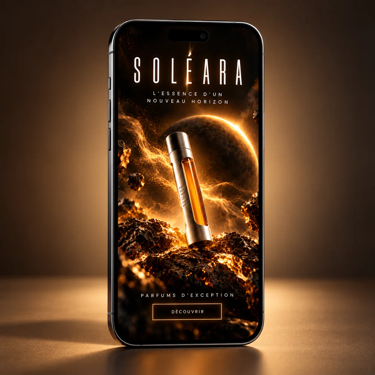 Exemple de publicité statique Soléara : parfum sur fond noir et doré